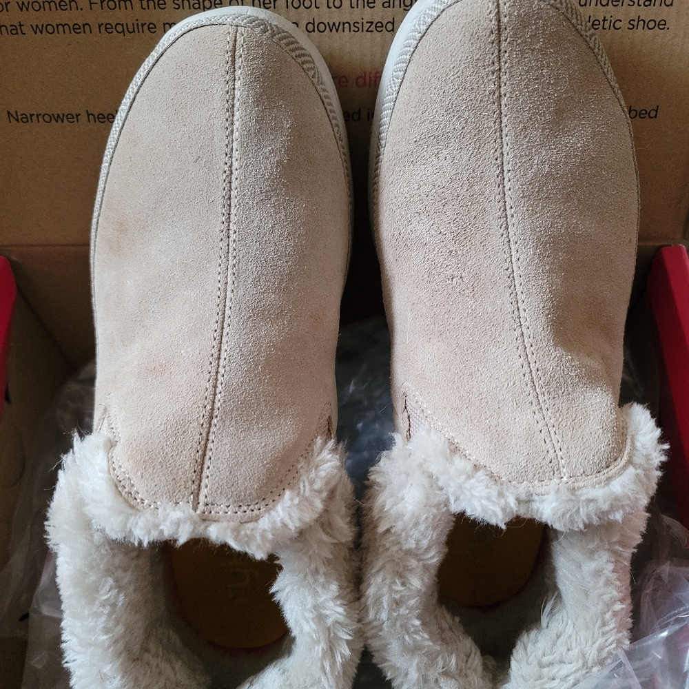 NWOT RYKA Suede Slip on Clogs